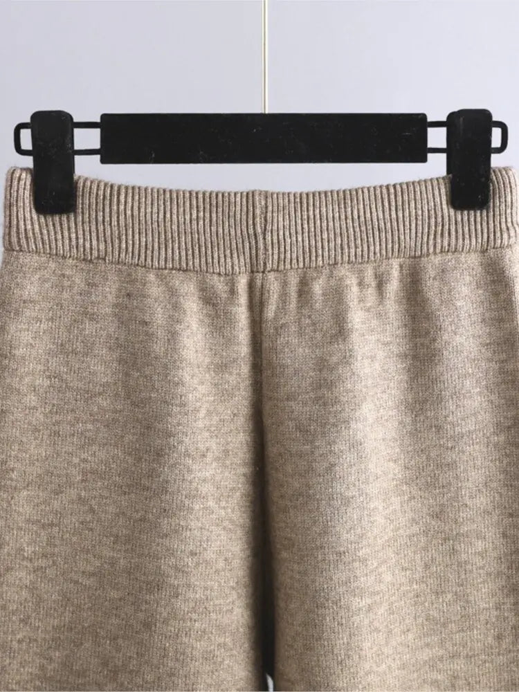 Universal Tracksuits Elastic High Waist Pants