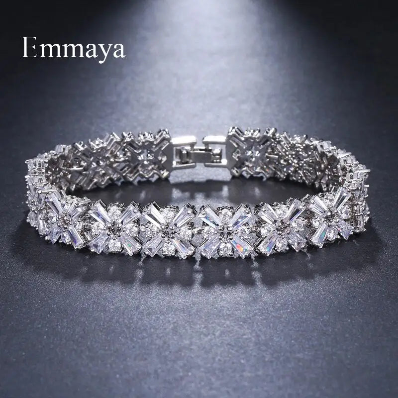 Universal Luxury Crystal Charm Bracelets for Women