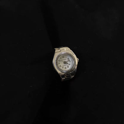 Vintage Couple Watches with Simple Ring Design