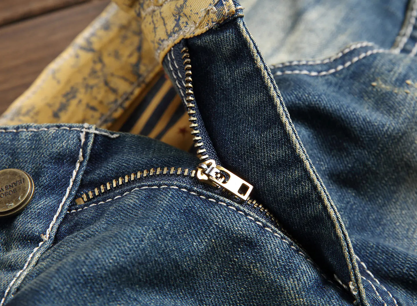 Men's Vintage Style Ripped Denim Jeans (Slim Fit)