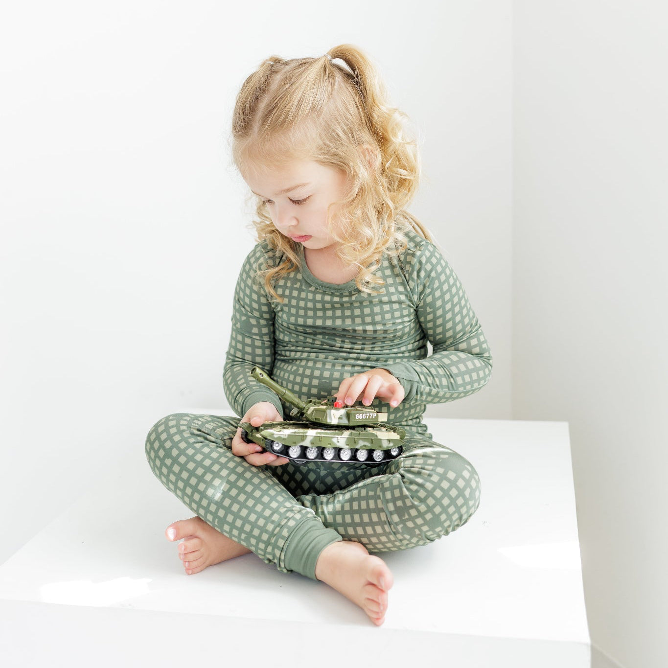 Desert Storm Plaid 2-Piece Set