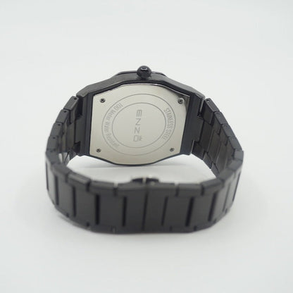 Enzo M1 Black