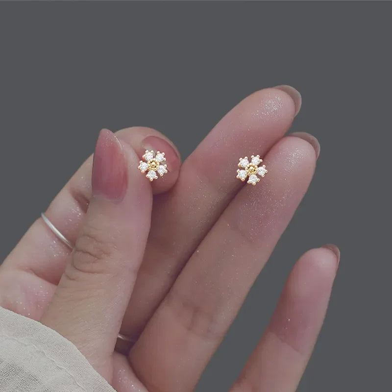 925 Sterling Silver Heart Stud Earrings
