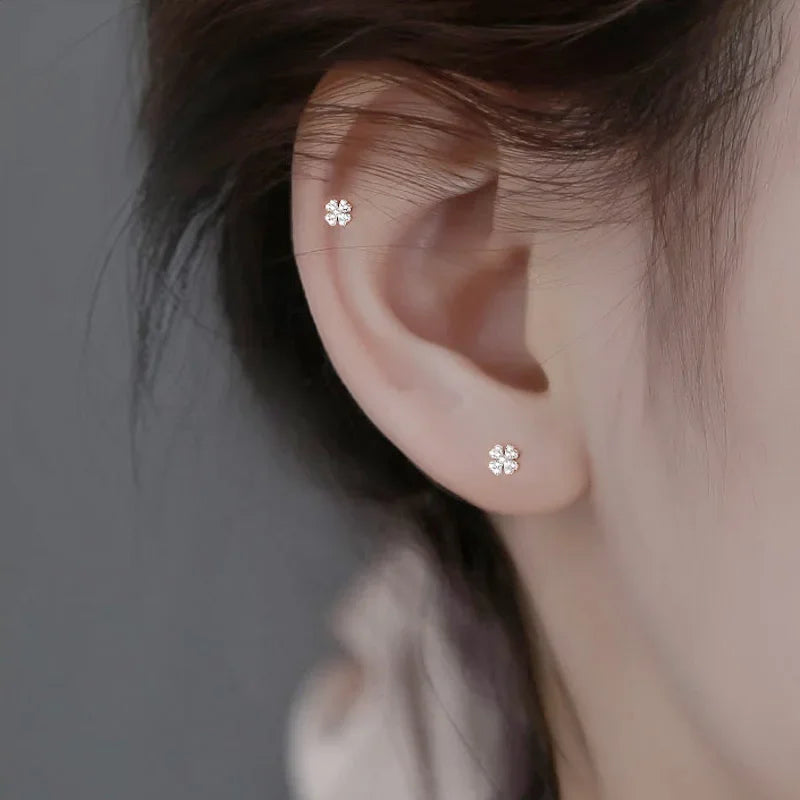 925 Sterling Silver Heart Stud Earrings