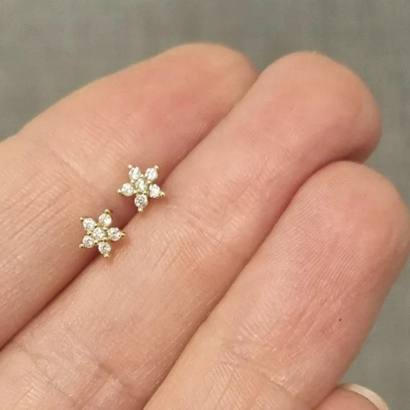925 Sterling Silver Heart Stud Earrings
