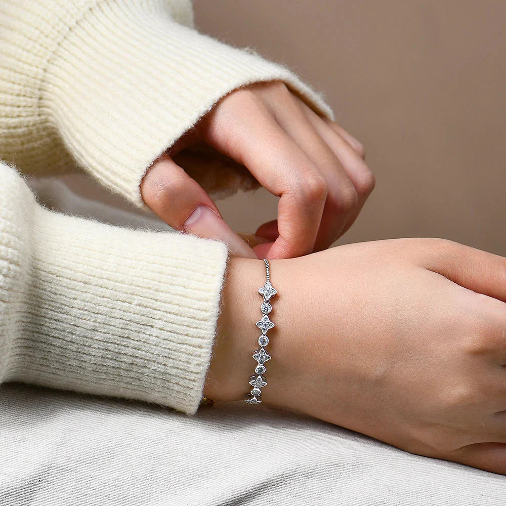 LUX FINE JEWELRY | Starlight D Color VVS1 Moissanite S925 SS Bracelet - Adjustable 24cm