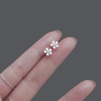 925 Sterling Silver Heart Stud Earrings