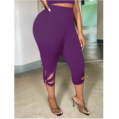 Plus Size High Rise Cut Out Capri Leggings for Women