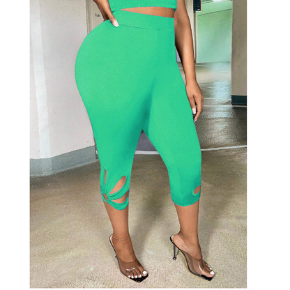 Plus Size High Rise Cut Out Capri Leggings for Women