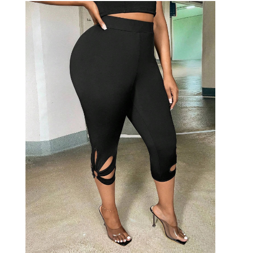 Plus Size High Rise Cut Out Capri Leggings for Women